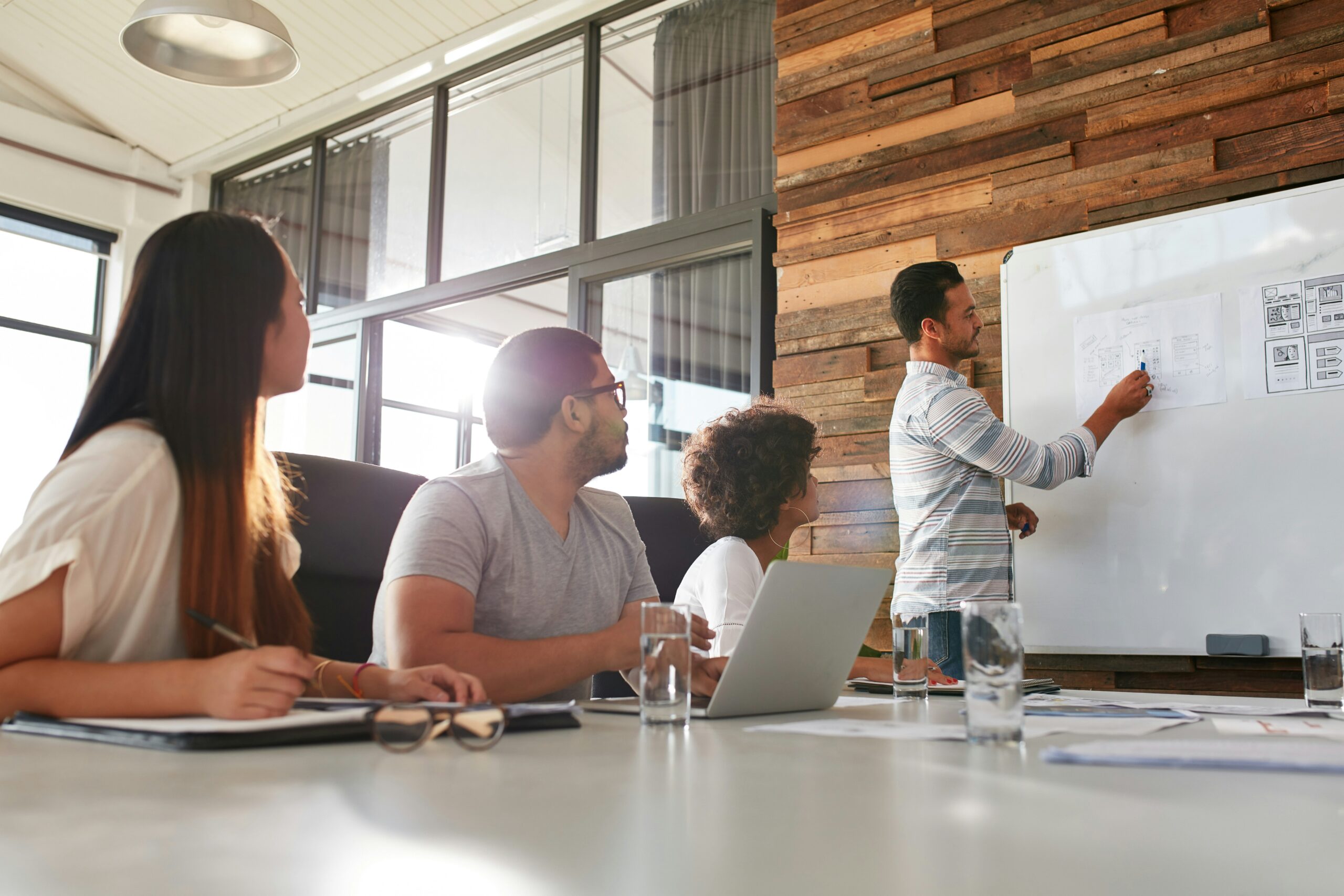 Mastering Communication: The Power of a Presentation Skills Training Course