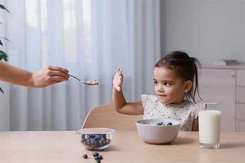 How to Stay Calm When Your Toddler Refuses to Eat
